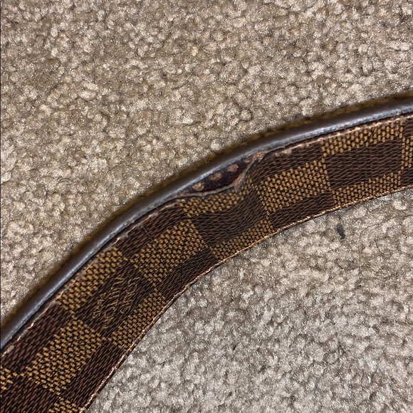 Louis Vuitton Belt - Picture 6 of 6